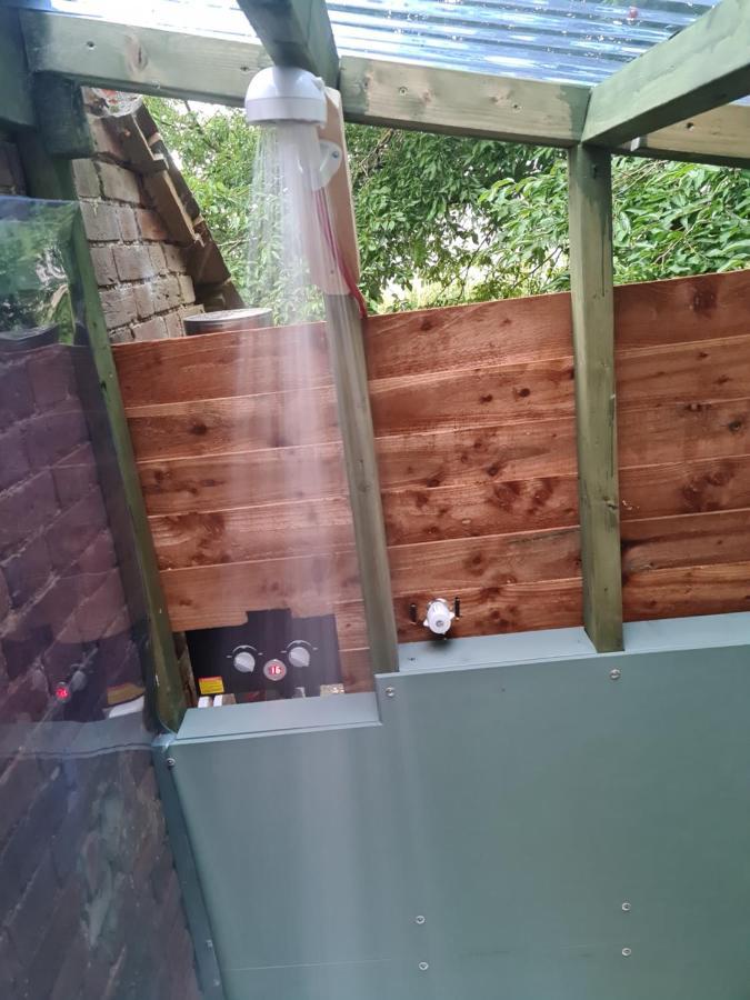 The Potting Shed Hotel Manuden Exterior photo
